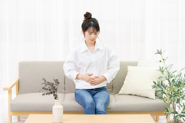 生理痛がひどい場合の対処法って? 主な原因も解説